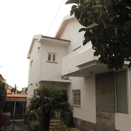 Cascaisintra Apartment *